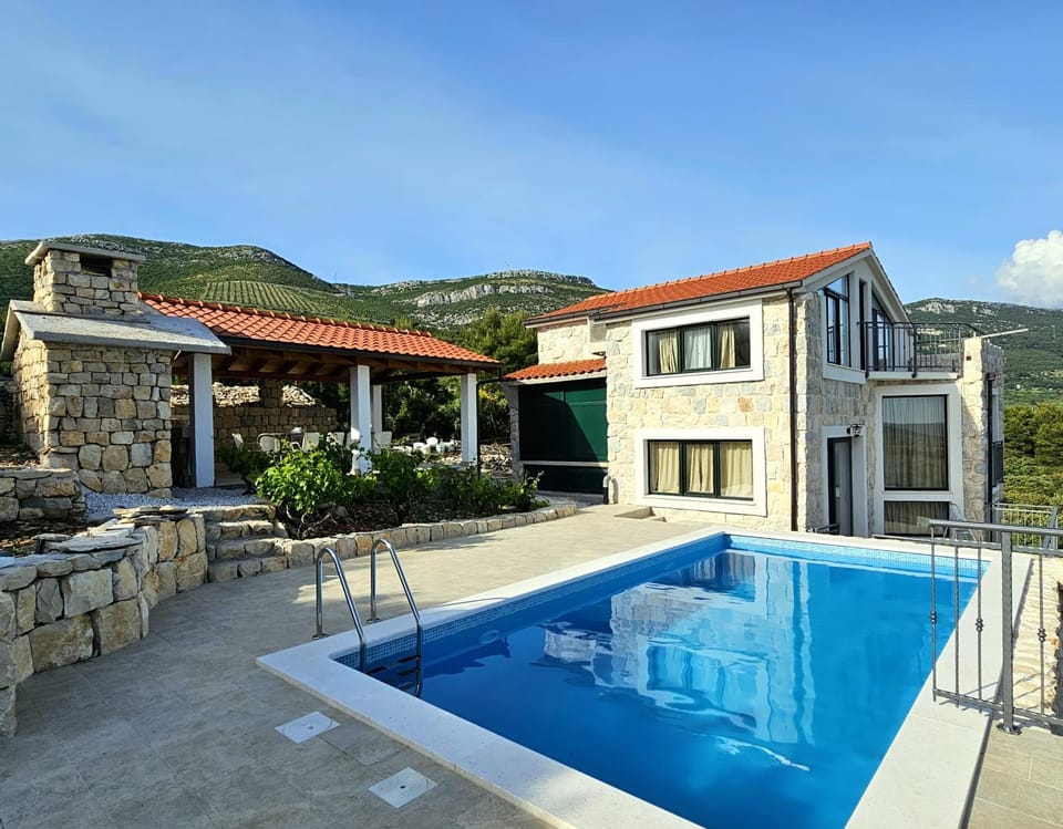 Property building, Garden, View (from property/room), Swimming pool