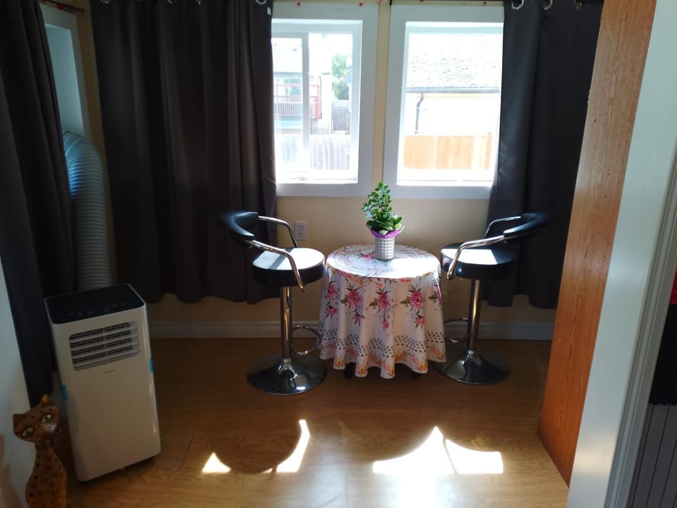 Cozy Red Deer Suite for 3 Bed and Breakfast in Red Deer