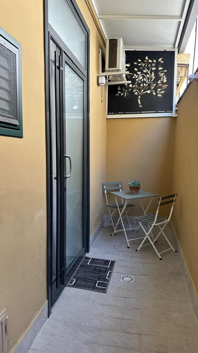 Villafranca settantuno Apartments Bed and Breakfast in Palermo