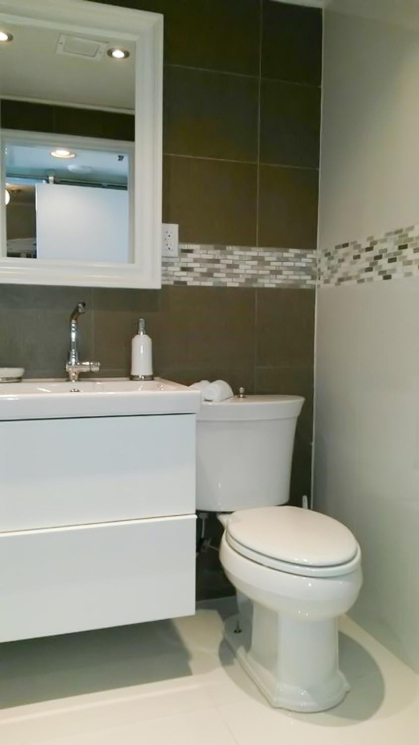 Oceanfront Miami Beach Studio 925 Apartment in Miami Beach
