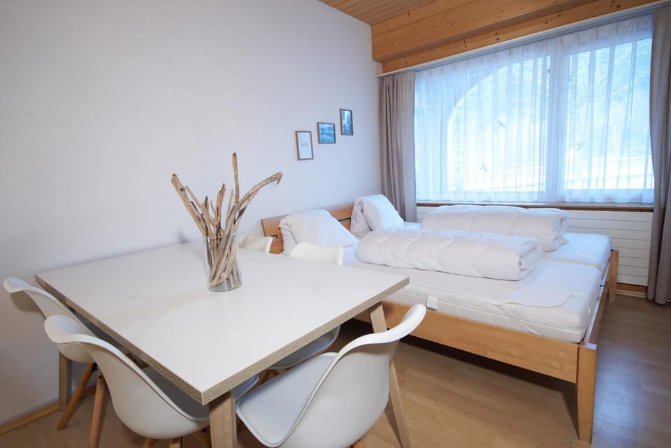 Living room, Bedroom