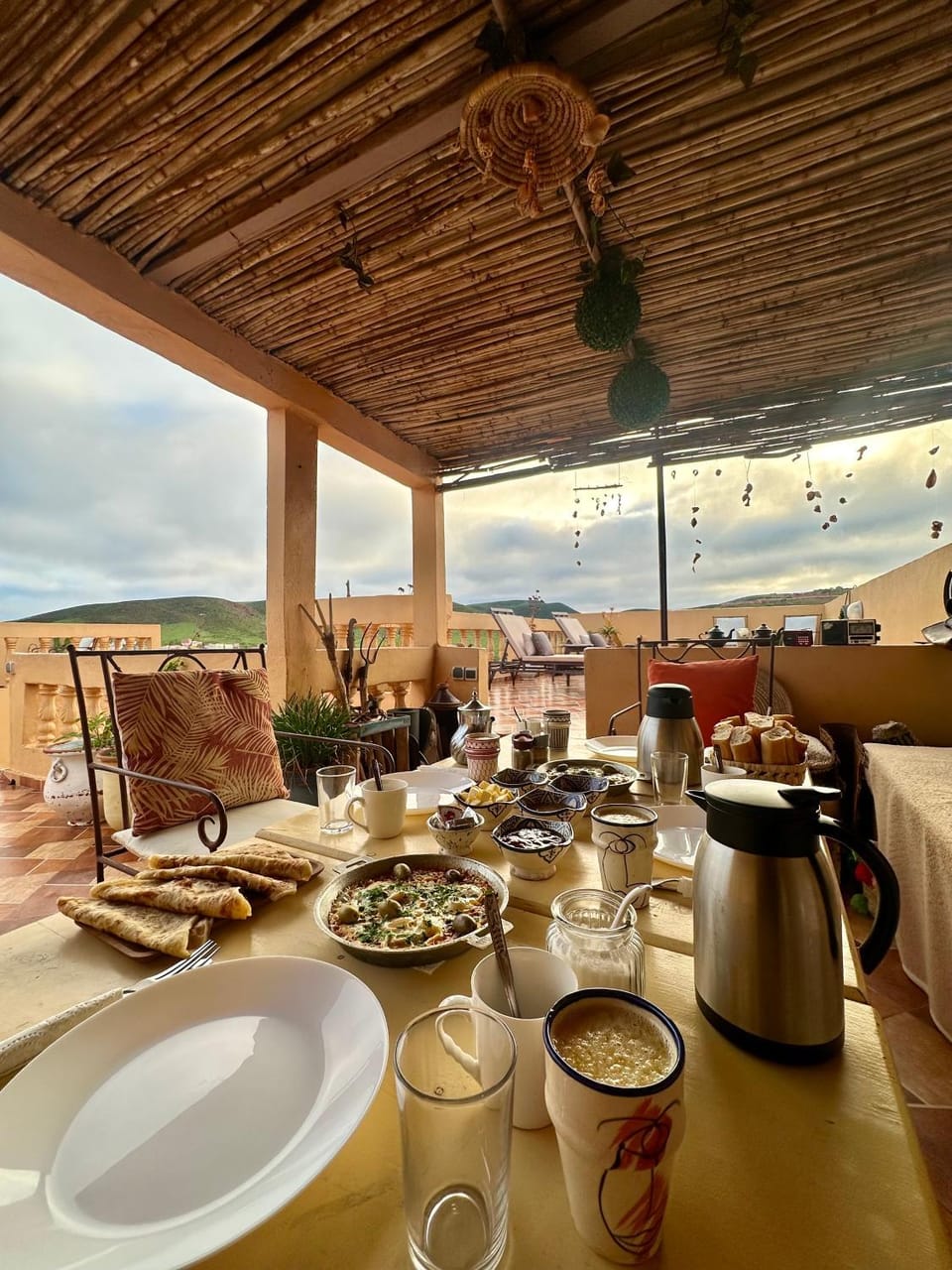 Food and drinks, Dining area, Food, Breakfast