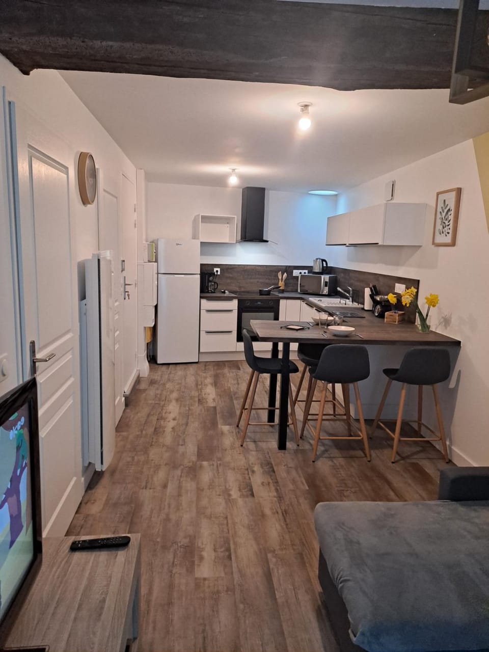 Kitchen or kitchenette, Dining area, dishwasher, minibar, pet friendly, stove, toaster