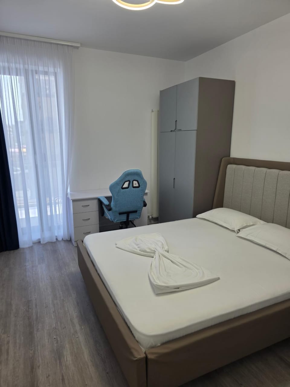 Bed, Photo of the whole room, Bedroom, towels, wardrobe