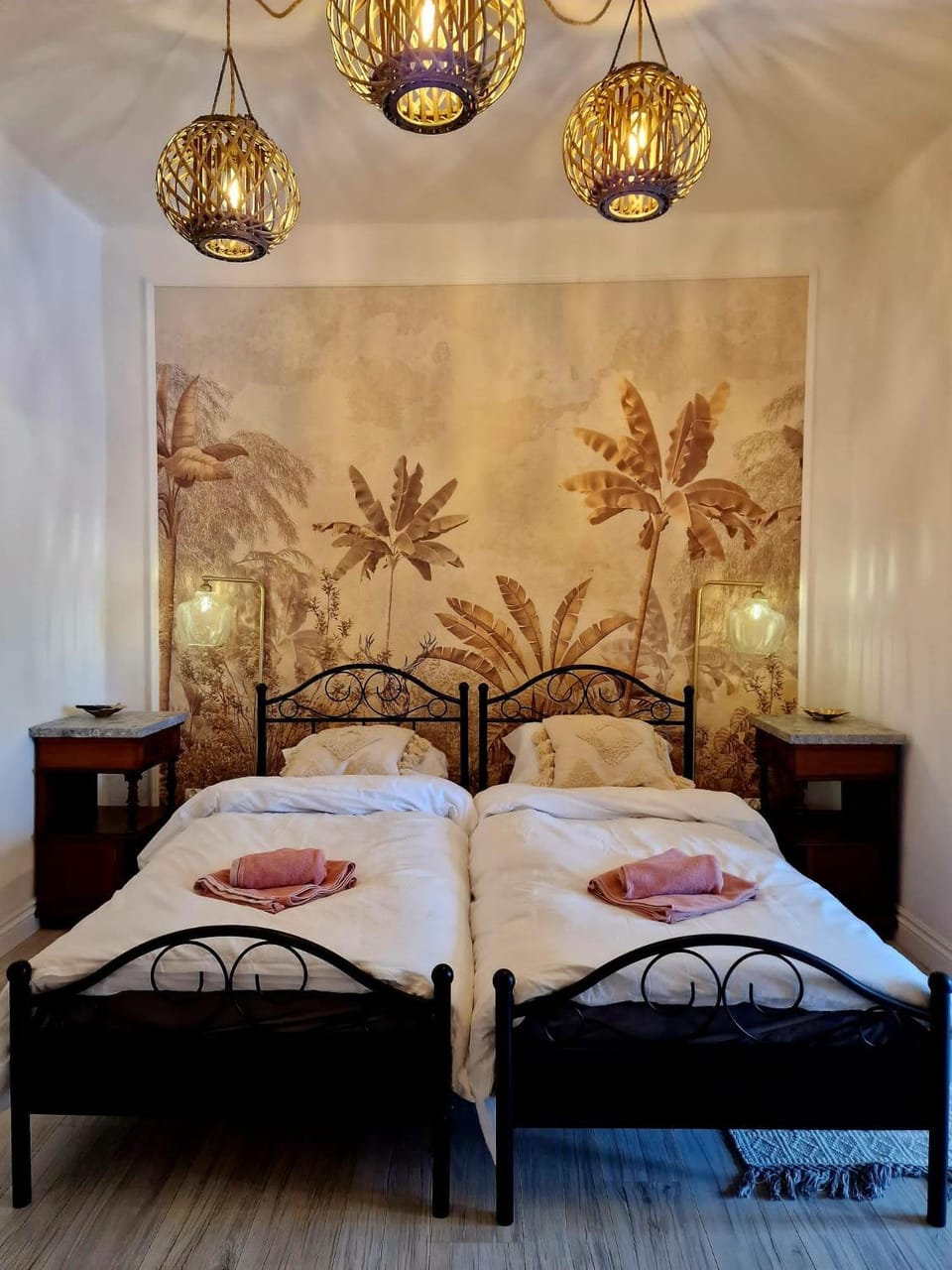 Apartament Kety Rynek Mickiewicza Apartment in Lesser Poland Voivodeship