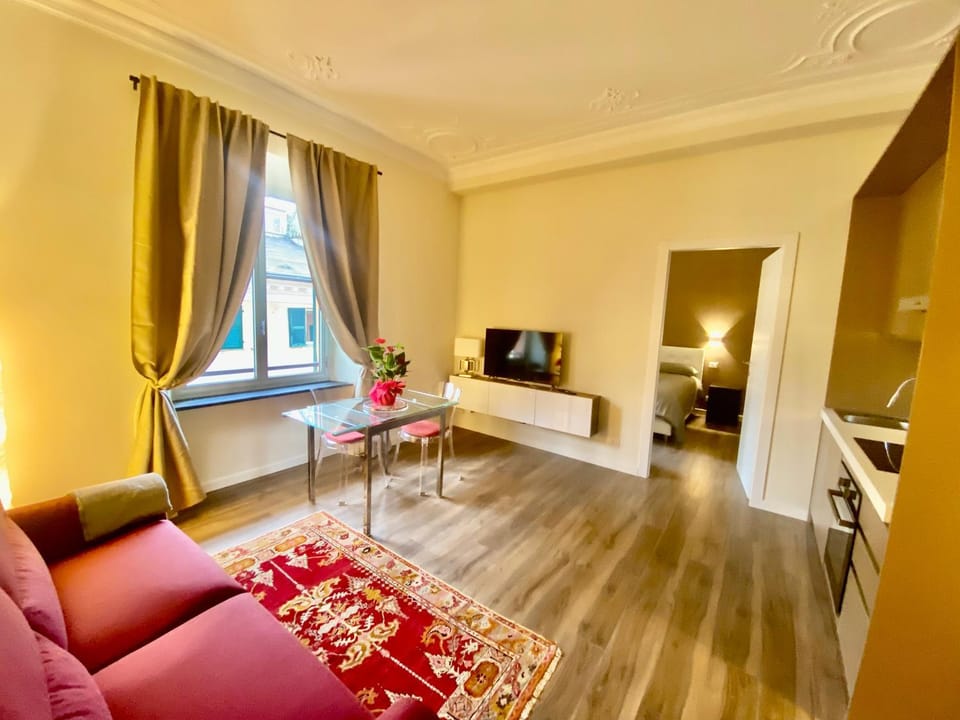 Colombo Brown House Apartment in Genoa