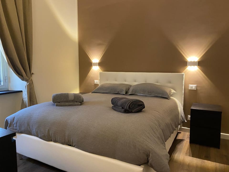 Colombo Brown House Apartment in Genoa