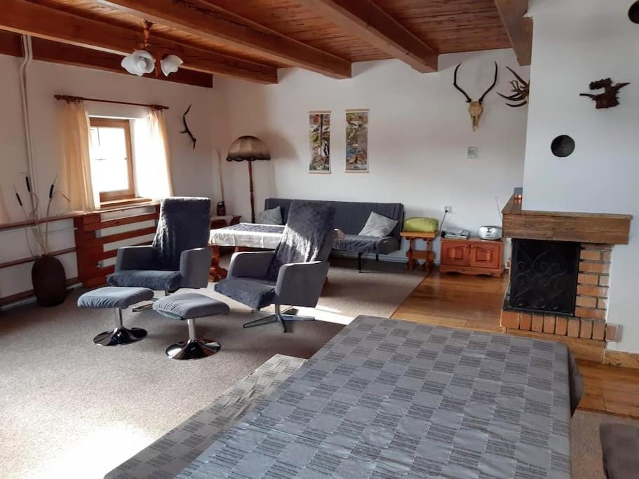 Living room, Seating area, flat iron