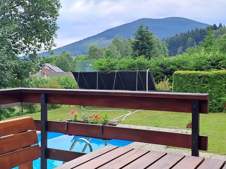 Garden view, Mountain view, Pool view