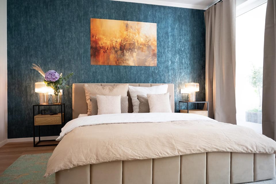 Bed, Bedroom