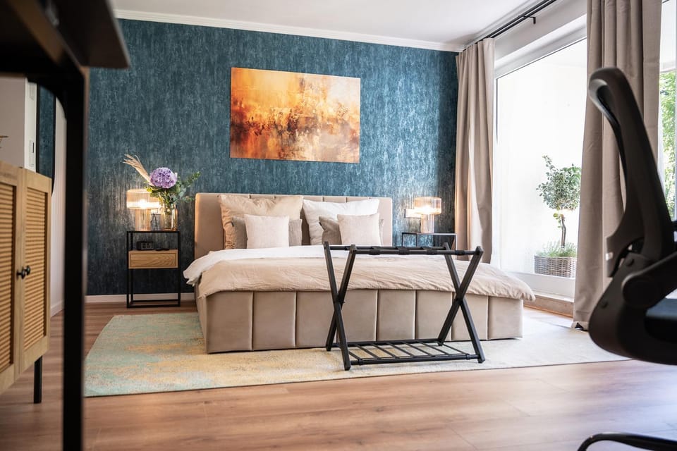 Bed, Photo of the whole room, Bedroom