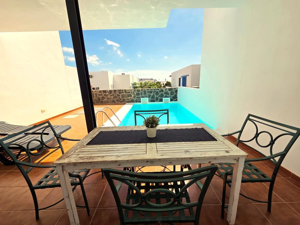 Villa Papagayo Mirage House in Playa Blanca