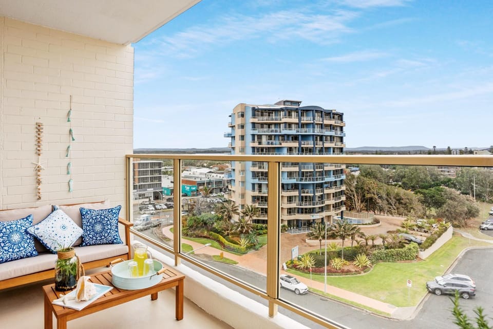 View (from property/room), Balcony/Terrace