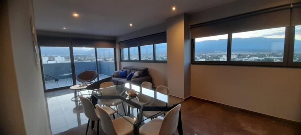 Living room, Mountain view
