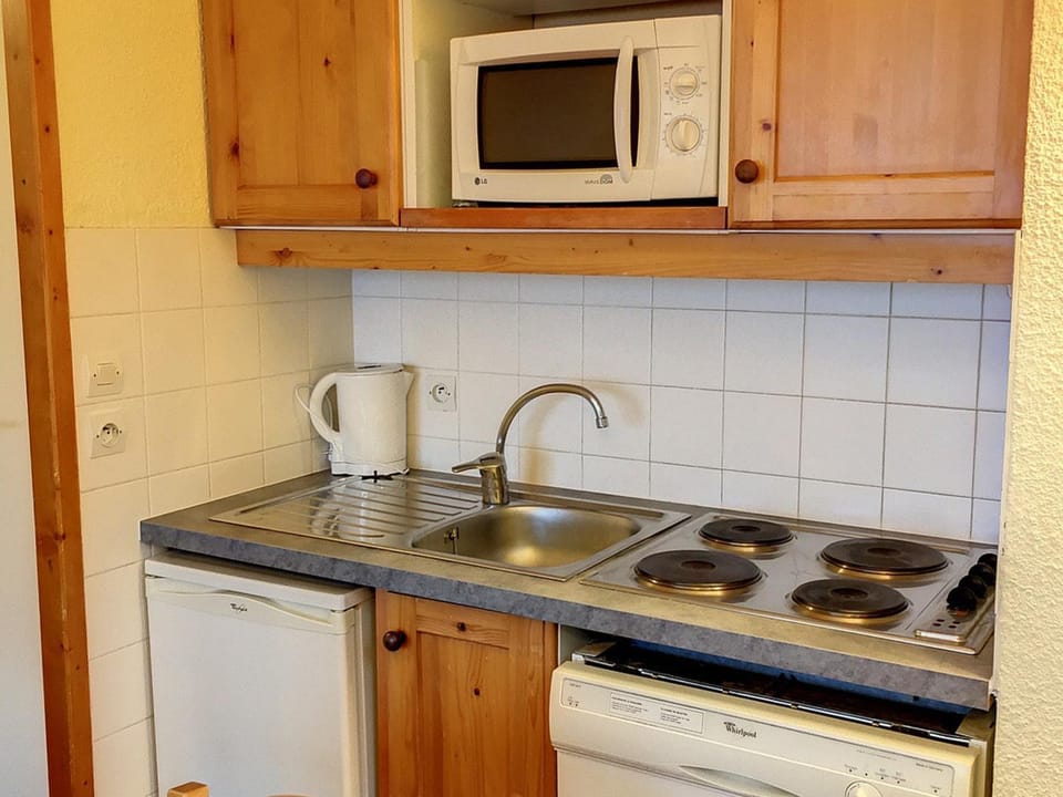 Spacieux appart 3 pièces, 6 pers, balcon calme aux Arcs - FR-1-346-571 Apartment in Landry