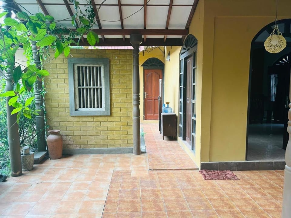 Keran villa House in Wadduwa