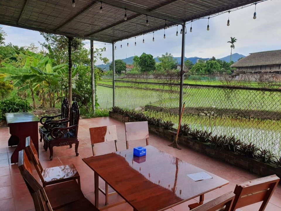 Patio, Balcony/Terrace, Seating area