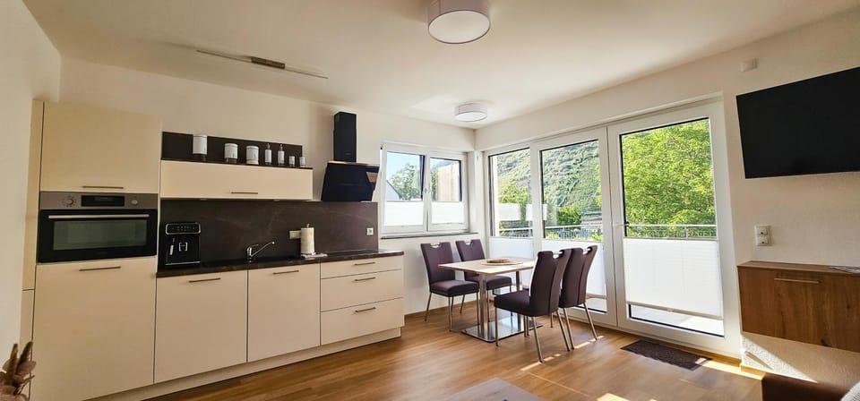 Kitchen or kitchenette, Living room, Dining area