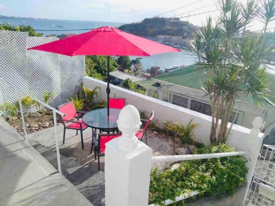 Patio, Natural landscape, View (from property/room), Balcony/Terrace, Dining area, Sea view