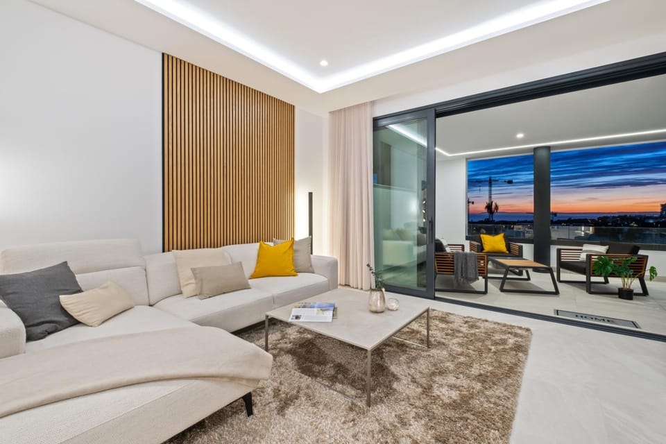 Santa Clara Sea View Apartment in Marbella