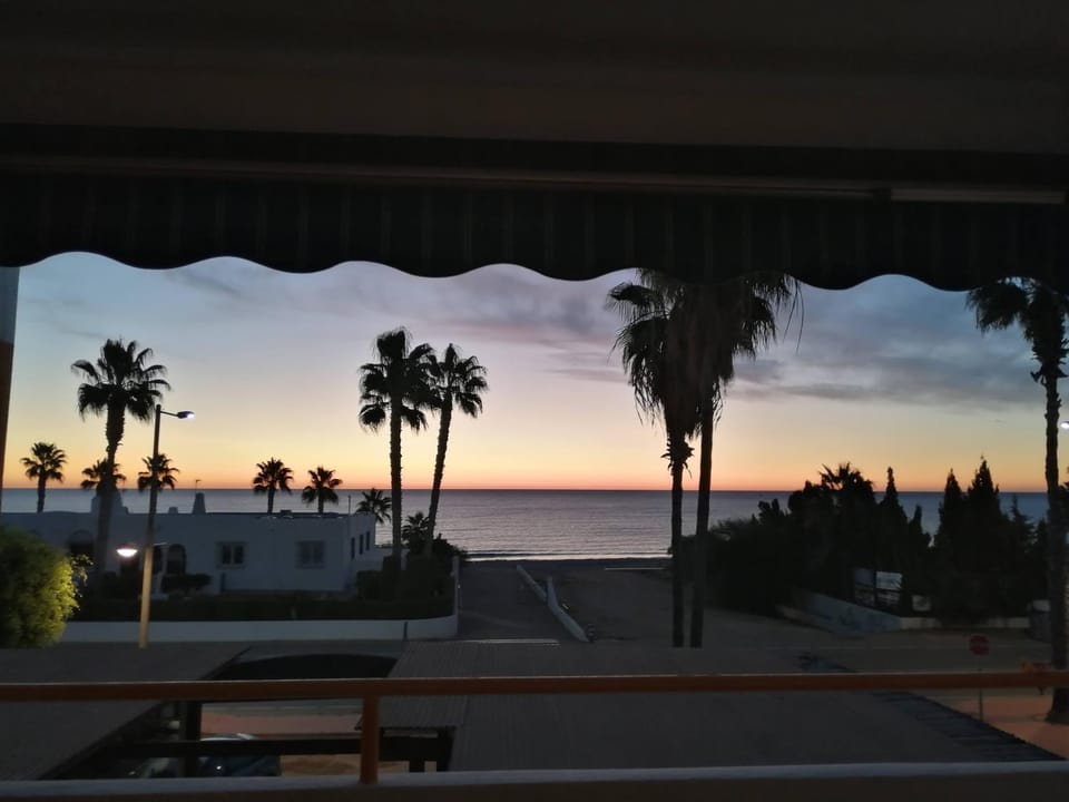 Off site, Natural landscape, Balcony/Terrace, Sea view, Sunrise, Sunset