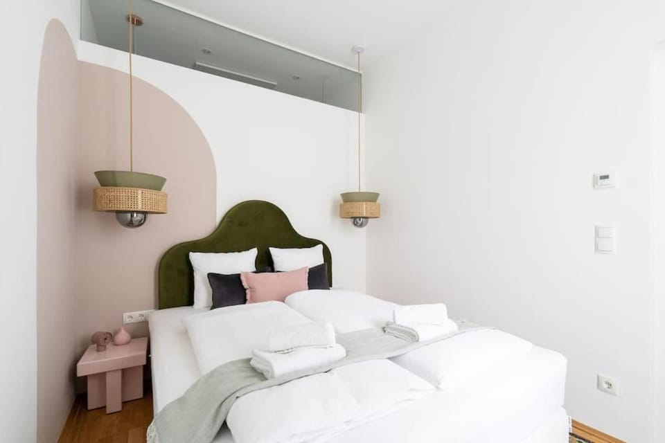 Elegant 1BR Suite, City Close by HM Apartment in Vienna