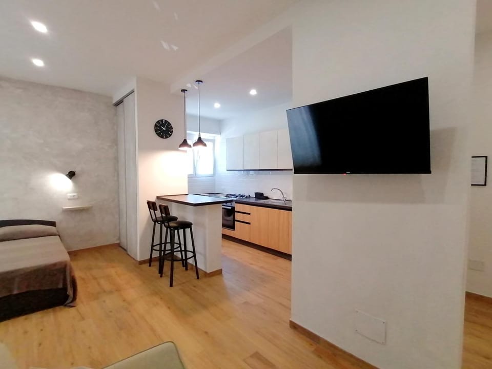 TV and multimedia, Photo of the whole room, Dining area