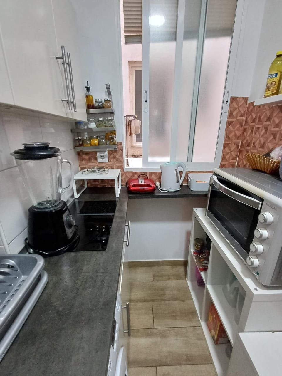 room en madrid pacifico Vacation rental in Madrid