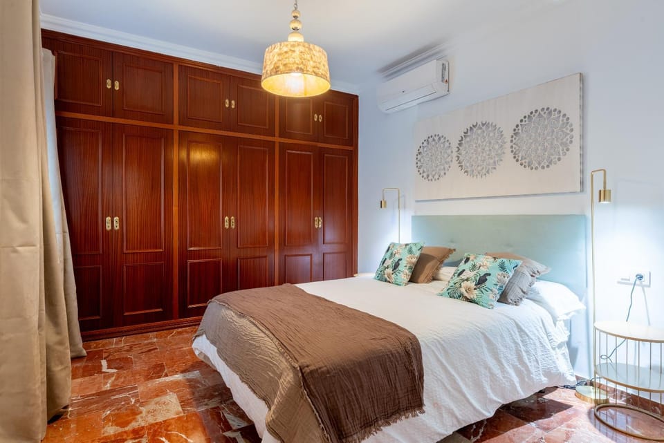 Bed, Bedroom, wardrobe