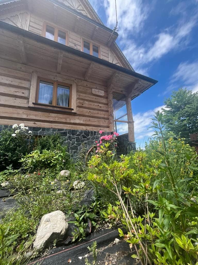Property building, Garden view