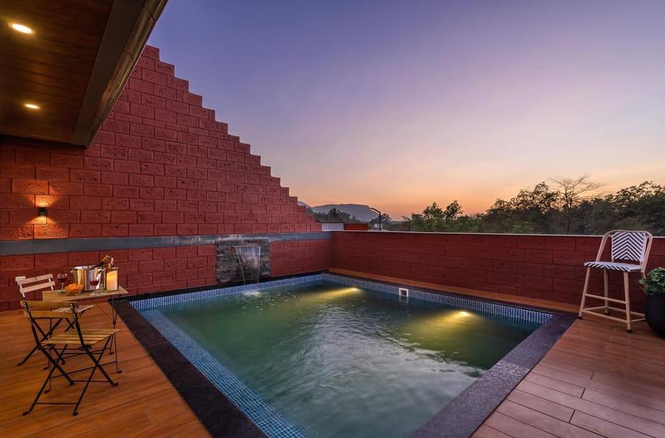 Natural landscape, View (from property/room), Pool view, Swimming pool, Sunset
