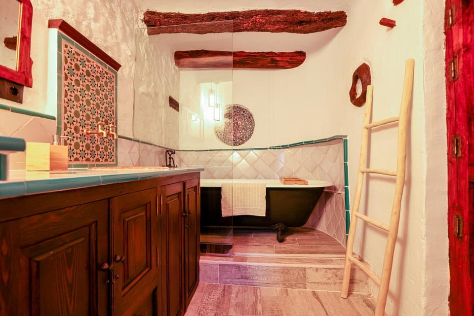 Bathroom, Bath