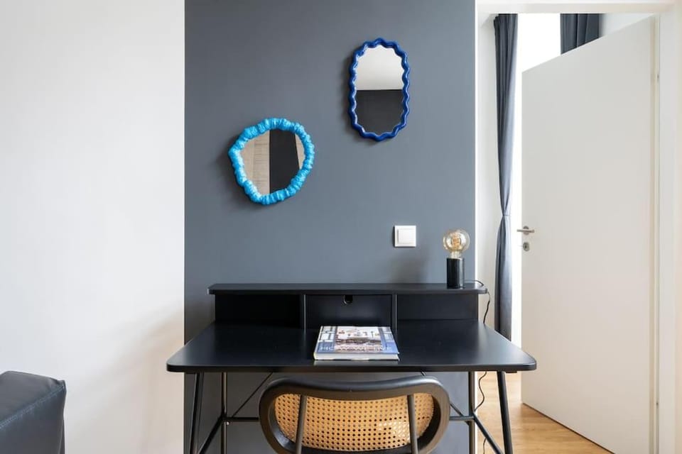 Glam 1BR Suite, Easy City Path by HM Apartment in Vienna