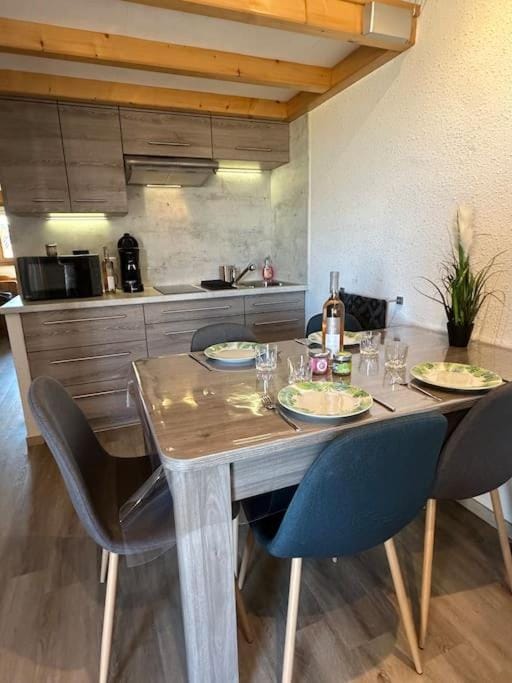 Le Belle Bleue Apartment in Fleury