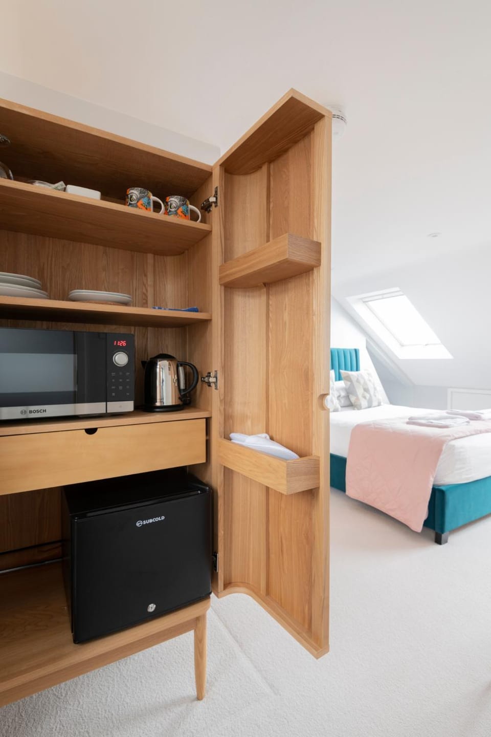 Coffee/tea facilities, Kitchen or kitchenette, minibar