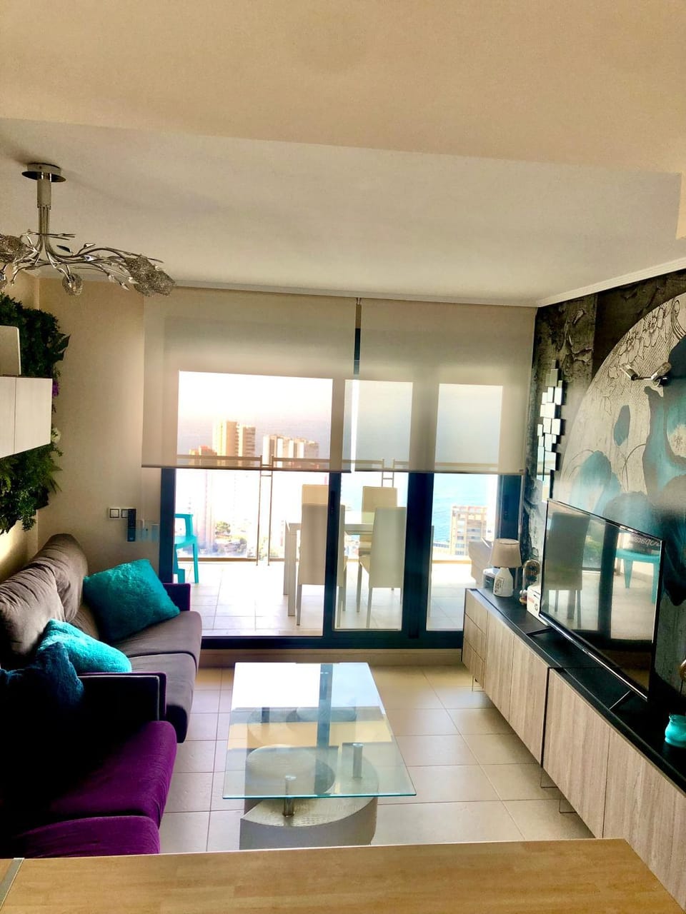 TV and multimedia, View (from property/room), Living room, Landmark view, Pool view, Sea view, internet, air conditioner