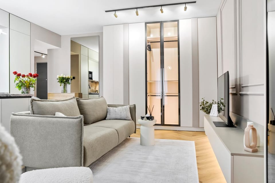 TV and multimedia, Living room, Seating area