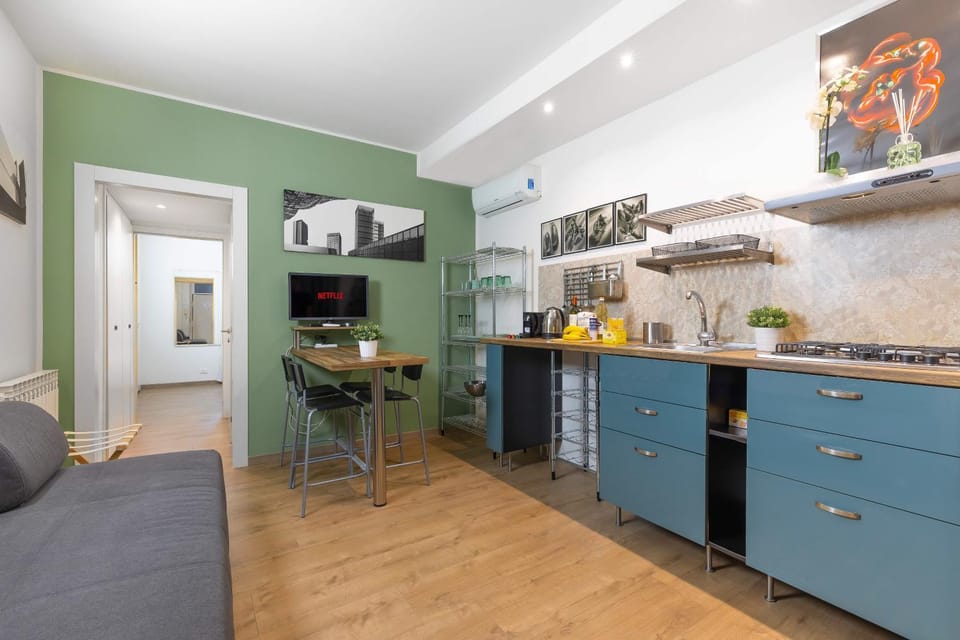 Living room, Seating area, Dining area, kitchen