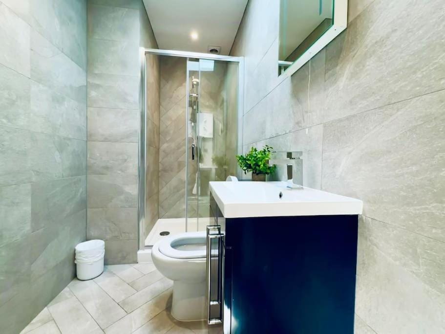 Amazing 2 Bedrooms I Brighton station I Sleep 6 Apartment in Brighton