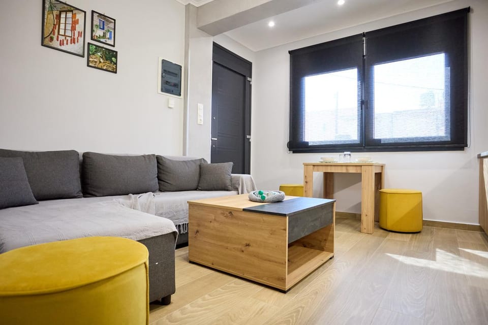 YK_Urban_Euphoria Apartment in Decentralized Administration of the Aegean