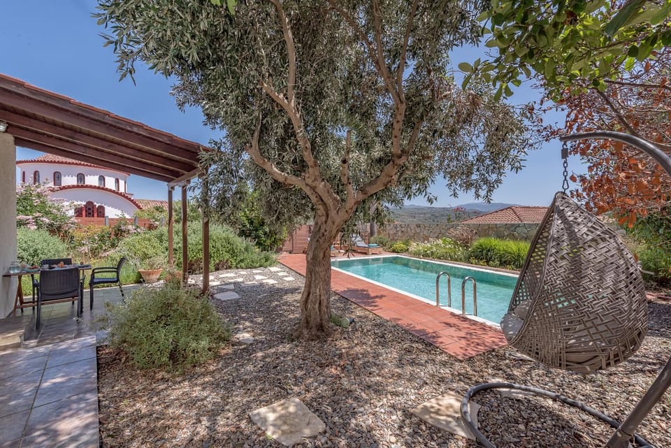 Natural landscape, Garden view, Swimming pool