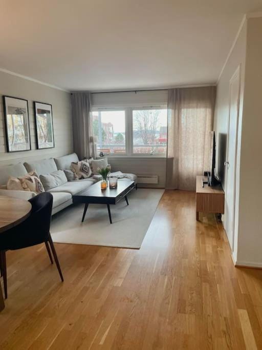Flott 4-roms leilighet til leie Apartment in Trondheim
