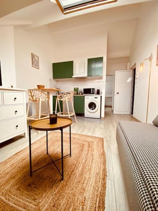 MiCASA, Studio avec Clim hyper centre Apartment in Tours