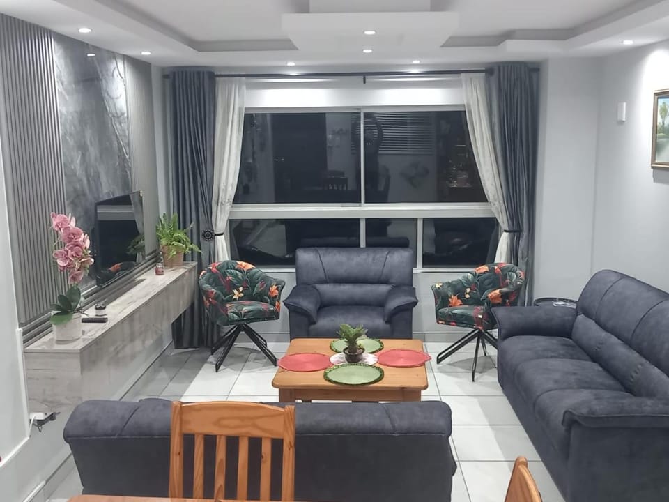 Night, Living room