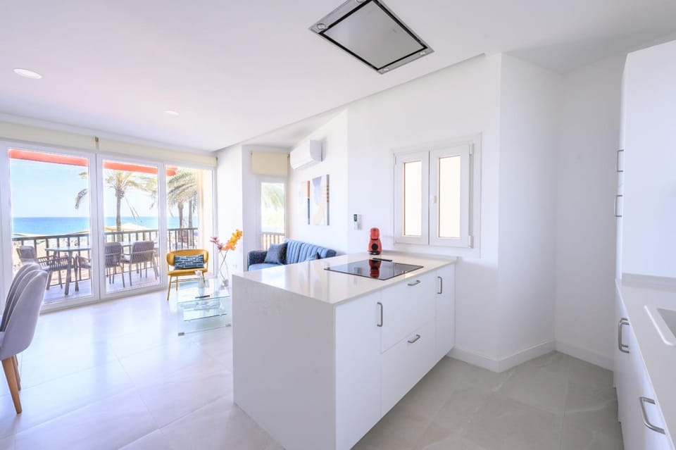 View (from property/room), Sea view, Sea view, air conditioner, air conditioner