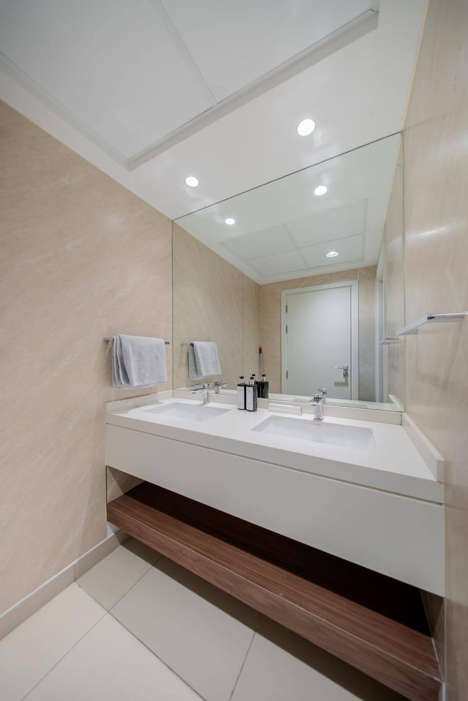 2BR Private Apartment in Al Zahia, Sharjah - Stone Haven Apartment in Al Sharjah