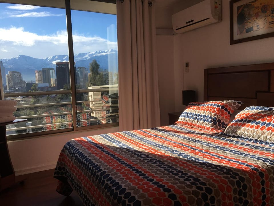 AMISTAR BELLAS ARTES Apartment in Santiago