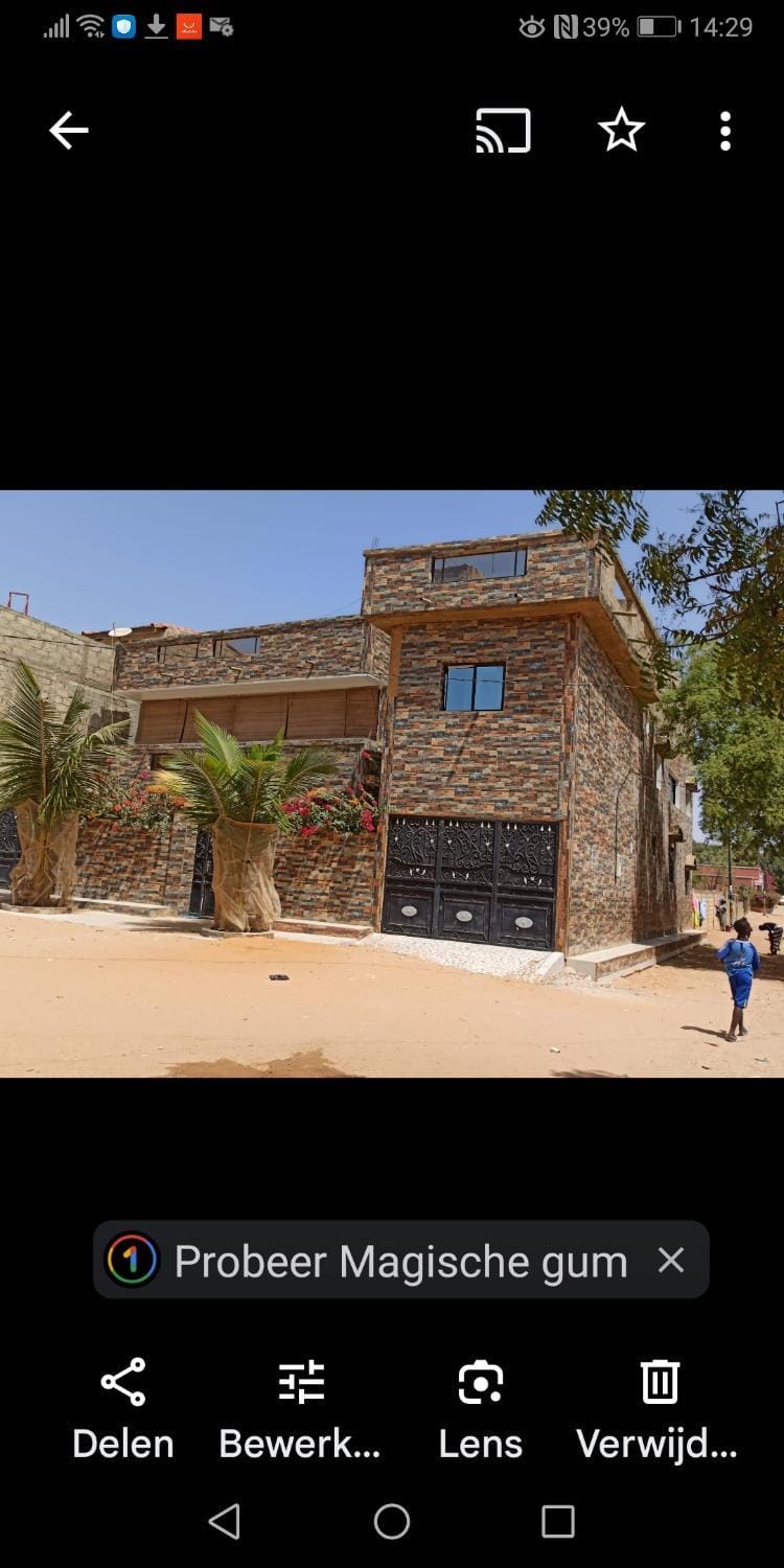 Maison Manour, chambre 'Tribal' Bed and Breakfast in Mbour