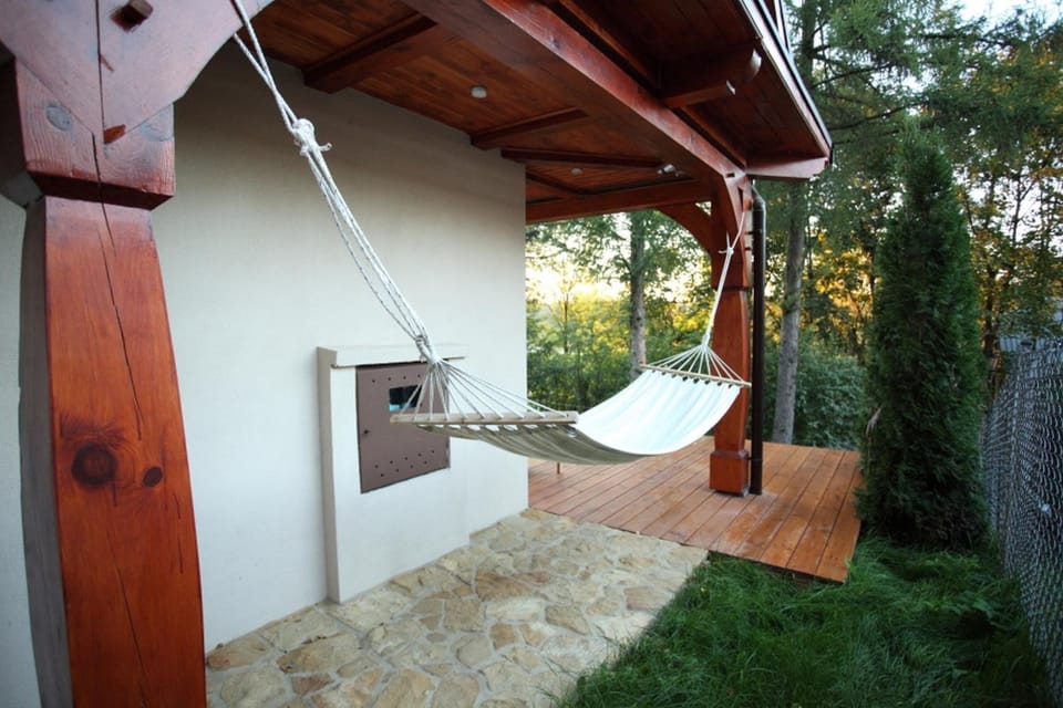 Day, Garden view