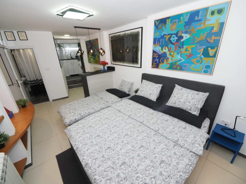 Galerija MARSHAL Apartment in Belgrade